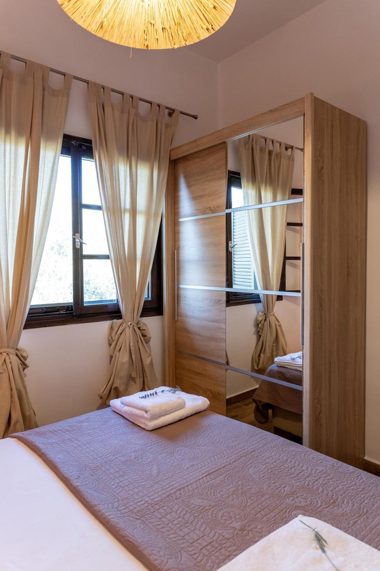 Villa Joy Ormos Panagias Ngoại thất bức ảnh