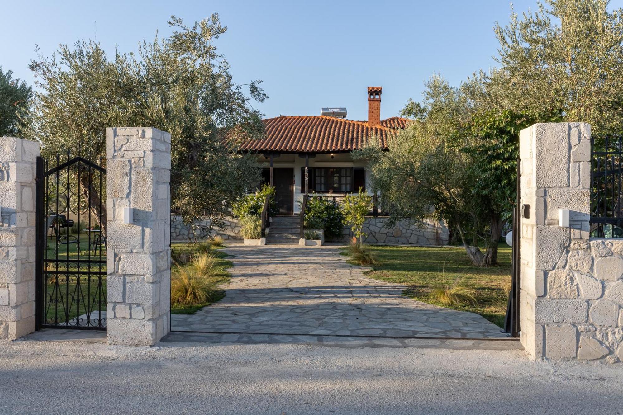 Villa Joy Ormos Panagias Ngoại thất bức ảnh
